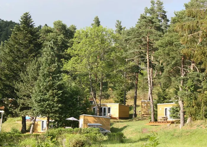 Domaine Du Chambon Кемпинг Мюроль